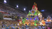 Acadêmicos de Niterói é rebaixada após polêmico enredo sobre Lula no carnaval