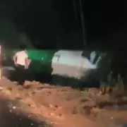 Acidente fatal na BR-364: Motociclista morre e 28 feridos após colisão com micro-ônibus em Rondônia