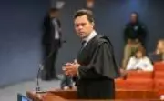 Advogado de Filipe Martins é denunciado no STF por compartilhar vídeo antigo de Dino