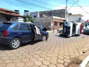 Ambulância tomba após colisão com carro em Bocaiuva; motorista sem CNH e sob efeito de álcool