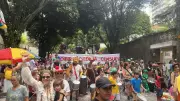 Bloco Fera Neném em BH protesta contra projeto que proíbe crianças no Carnaval