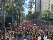 Carnaval de Belo Horizonte começa com multidão animada e shows de Lagum e Abalô-Caxi