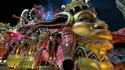 Carnaval de SP: Império, Mocidade e Gaviões brilham em noite de desfiles equilibrados
