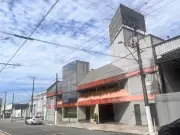 Casal é encontrado morto em motel de Santos: suspeita de feminicídio e suicídio