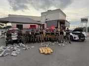 Casal é preso com quase 400 pacotes de maconha e skank na MG-050 em Divinópolis