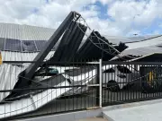 Chuva com raios e ventania de 60 km/h causa transtornos em Patos, na Paraíba
