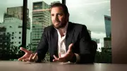 CPI do Banco Master mira celular de Daniel Vorcaro para esclarecer articulações