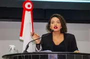 Deputada Lívia Duarte (PSOL-PA) sofre terceira ameaça de morte por e-mail
