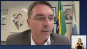Flávio Bolsonaro chama Lula de 'produto vencido' e compara a Opala velho em debate sobre pesquisa Quaest