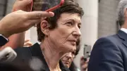 Ghislaine Maxwell se cala em depoimento ao Congresso dos EUA e pede clemência