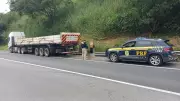 Homem é preso por adulterar placa de carreta na Via Dutra em Barra Mansa