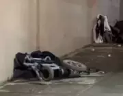 Homem empurra cadeirante de prédio e se joga em Boa Viagem, Recife