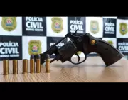 Homem é preso por sequestro e porte ilegal após render mototaxista em Pedra Azul