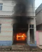 Homem é suspeito de incendiar garagem da ex-namorada em Bom Jardim de Minas após ameaças