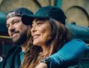 Juliana Paes revela conversa sobre relacionamento aberto e busca terapia de casal