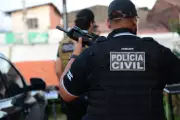 Mulher é assassinada a tiros em Caucaia; investigação aponta possível fraude no Detran