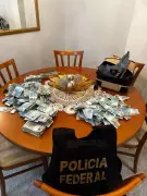 Operação Barco de Papel: PF apreende mala com dinheiro jogada pela janela em SC