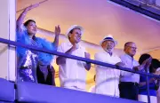 Oposição critica desfile de escola de samba que homenageou Lula no Carnaval