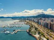 Parque Urbano Marina em Florianópolis recebe licença e obras começam em 2026