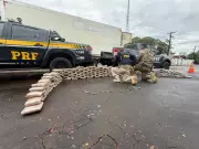 PRF apreende 213 kg de skunk em caminhão frigorífico na BR-135 no Maranhão
