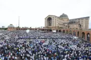 Santuário de Aparecida atinge recorde com 100 mil homens no Terço dos Homens