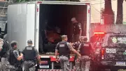 Seis policiais militares são presos com três toneladas de drogas em Manaus