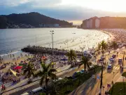 São Vicente instala tendas de acolhimento para mulheres e crianças durante o Carnaval