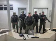 Suspeito de tráfico é preso com dinheiro, drogas e arma em Alter do Chão, Pará