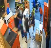 Vídeo mostra execução dentro de loja de conveniência no Norte do Rio de Janeiro