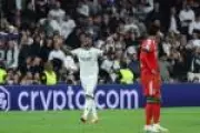 Vinicius Jr. brilha e Real Madrid vence Benfica para avançar na Champions League