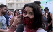 Zombie Walk em Curitiba: multidão de 'zumbis' invade ruas da capital neste domingo (15)