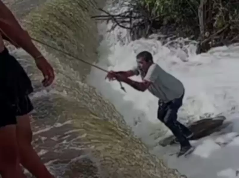 Motociclista é salvo por moradores após ser arrastado por correnteza em açude de Sergipe
