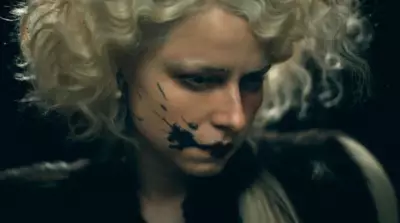 A Noiva!': Releitura radical de Frankenstein com temática feminista estreia nos cinemas