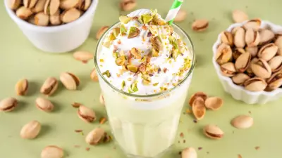 Alternativas ao leite de vaca: bebidas vegetais ricas em cálcio e proteína