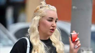 Amanda Bynes exibe nova silhueta após perder 13 quilos e fala sobre transformação pessoal