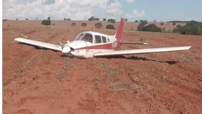 Avião de pequeno porte faz pouso forçado em Floreal (SP) com três pessoas a bordo