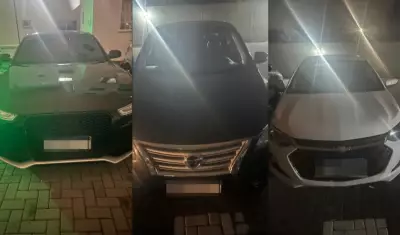 Bandidos invadem loja e roubam 13 carros em Florianópolis; quatro veículos foram achados incendiados