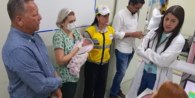 Bebê de nove dias é resgatada após mãe embriagada derrubá-la no chão em Maceió