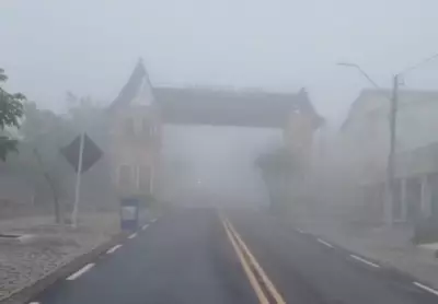 Chuva de granizo e neblina intensa atingem cidades do interior do Rio Grande do Norte