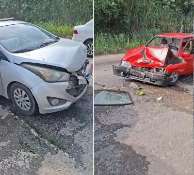 Colisão frontal entre dois carros deixa cinco feridos em Saquarema