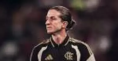 Comentarista britânico classifica demissão de Filipe Luís como 'mais brutal da história' do futebol