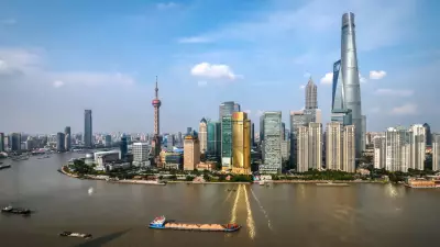 Derretimento de geleiras desloca 300 mil pessoas por ano e acelera elevação do mar