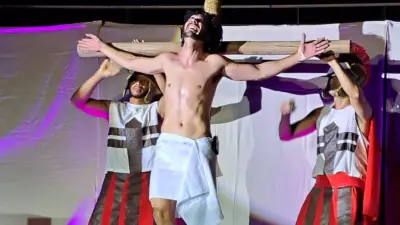 Espetáculo 'Pelos Caminhos do Gólgota' encerra Semana Santa Cultural em Poços de Caldas