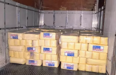 Fiscalização apreende duas toneladas de queijo vencido em Manaus