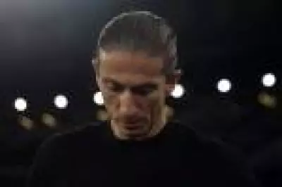 Flamengo demite Filipe Luís após goleada de 8 a 0, apesar de títulos recentes