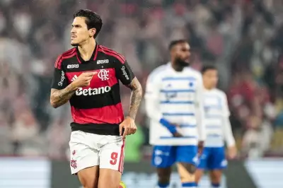 Flamengo vence Cruzeiro por 2 a 0 no Maracanã e entra no G4 do Brasileirão