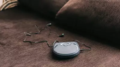 Gadgets dos anos 90: relembre os dispositivos que marcaram uma geração