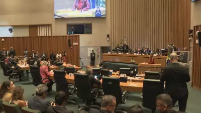 Governador do DF exonera aliados após votação polêmica sobre socorro ao BRB