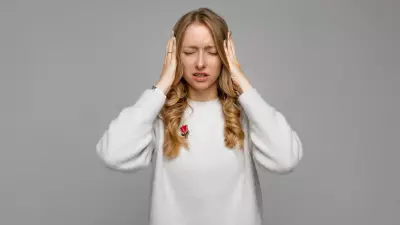 Hábitos modernos como sono ruim e celular excessivo prejudicam sistema nervoso e saúde mental