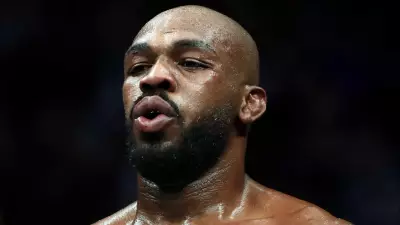 Jon Jones pede rescisão de contrato após desentendimento com Dana White sobre luta